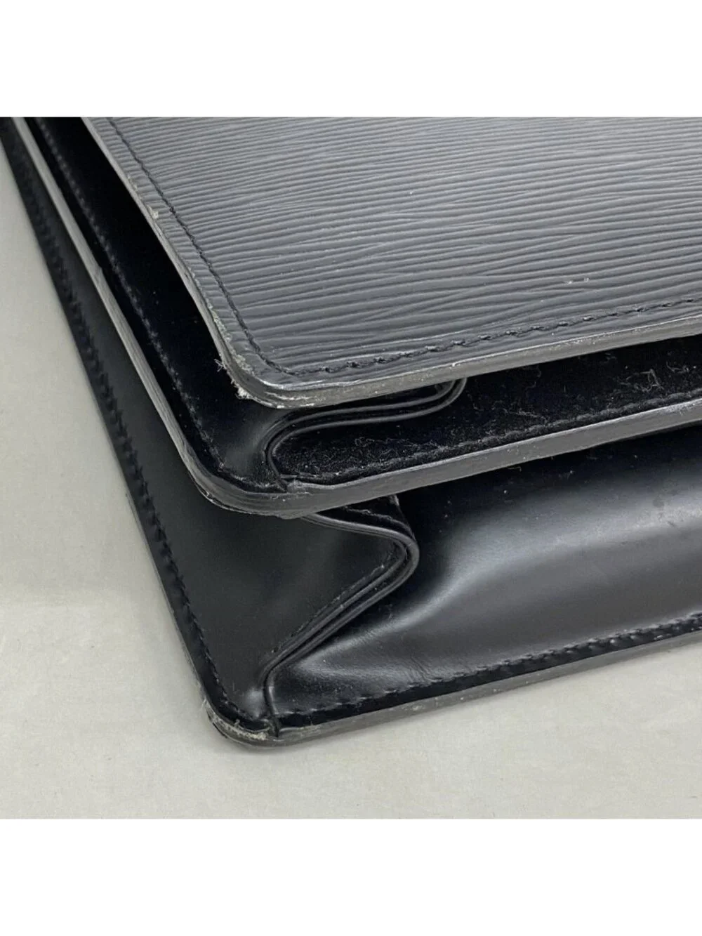 Louis Vuitton Business Bag Epi Serviette Ambassador Noir